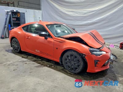 Czwarte zdjęcie samochodu z boku: 2017 TOYOTA 86 BASE VIN:JF1ZNAA14H8706977 - miniatura