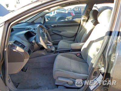 Zdjęcie 7 z 13 samochodu: 2010 HONDA CIVIC LX VIN:19XFA1F51AE045862 - miniatura