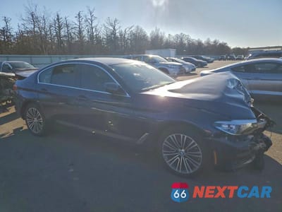 Czwarte zdjęcie samochodu z boku: 2020 BMW 540 XI VIN:WBAJS3C07LCD21080 - miniatura