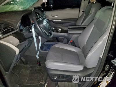 Zdjęcie 7 z 14 samochodu: 2025 TOYOTA SIENNA XLE VIN:5TDYRKEC9NS128698 - miniatura