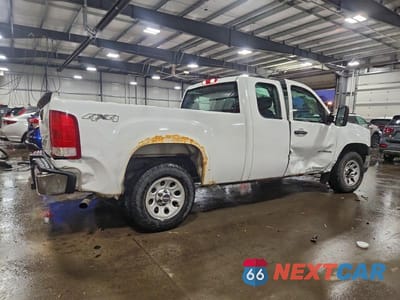 Trzecie zdjęcie samochodu z tyłu: 2011 GMC SIERRA K1500 VIN:1GTR2TE38BZ256942 - miniatura