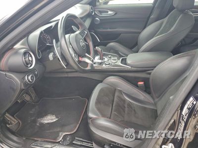 Zdjęcie 7 z 12 samochodu: 2020 ALFA ROMEO GIULIA QUADRIFOGLIO VIN:ZARFAMEV0L7626748 - miniatura