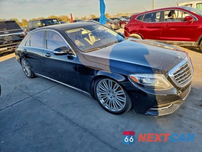 Czwarte zdjęcie samochodu z boku: 2017 MERCEDES-BENZ S 550 VIN:WDDUG8CB7HA311221 - miniatura