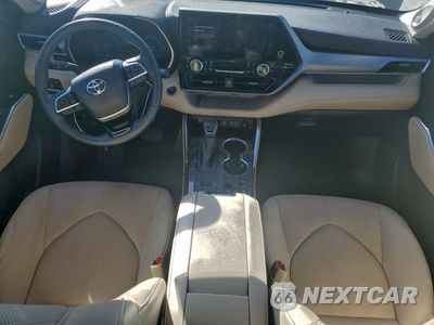 Zdjęcie 8 z 14 samochodu: 2023 TOYOTA HIGHLANDER HYBRID LIMITED VIN:5TDEBRCH9PS131814 - miniatura