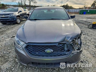 Piąte zdjęcie samochodu w środku: 2016 FORD TAURUS POLICE INTERCEPTOR VIN:1FAHP2MK4GG145216 - miniatura
