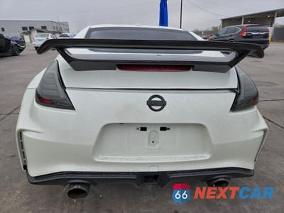 Zdjęcie 6 z 14 samochodu: 2018 NISSAN 370Z BASE VIN:JN1AZ4EH9JM570494 - miniatura