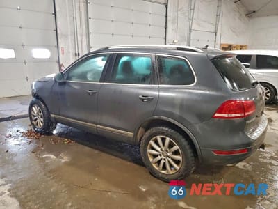 Drugie zdjęcie samochodu z przodu: 2011 VOLKSWAGEN TOUAREG V6 VIN:WVGFF9BP4BD006642 - miniatura