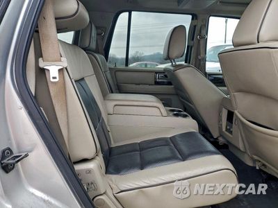 Zdjęcie 10 z 12 samochodu: 2010 LINCOLN NAVIGATOR VIN:5LMJJ2J53AEJ01909 - miniatura