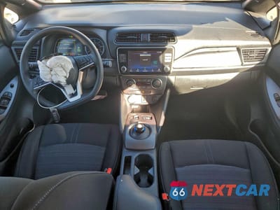 Zdjęcie 8 z 12 samochodu: 2024 NISSAN LEAF S VIN:1N4AZ1BV1RC555727 - miniatura