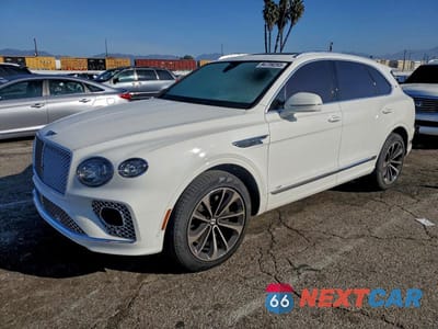 2022 BENTLEY BENTAYGA SJAAM2ZV5NC039838 - główne zdjęcie licytacji z USA - miniatura