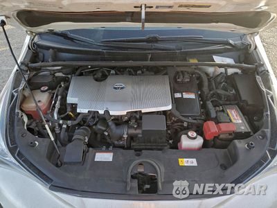 Zdjęcie 11 z 13 samochodu: 2016 TOYOTA PRIUS VIN:JTDKARFU5G3025280 - miniatura