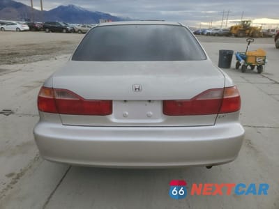 Zdjęcie 6 z 14 samochodu: 1999 HONDA ACCORD LX VIN:1HGCG5543XA140440 - miniatura