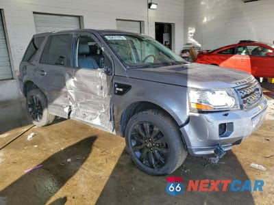 Czwarte zdjęcie samochodu z boku: 2015 LAND ROVER LR2 SE VIN:SALFP2BG6FH432008 - miniatura