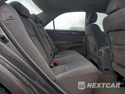 Zdjęcie 10 z 13 samochodu: 2005 TOYOTA CAMRY LE VIN:4T1BE32K55U583719 - miniatura