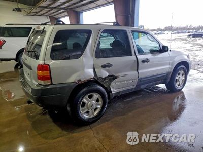 Trzecie zdjęcie samochodu z tyłu: 2004 FORD ESCAPE XLT VIN:1FMYU93104KA56543 - miniatura