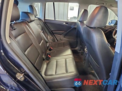 Zdjęcie 11 z 12 samochodu: 2017 VOLKSWAGEN TIGUAN S VIN:WVGBV7AX9HK024307 - miniatura