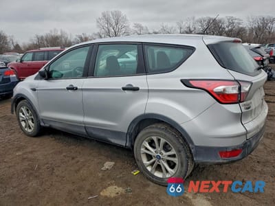 Drugie zdjęcie samochodu z przodu: 2018 FORD ESCAPE S VIN:1FMCU0F77JUC07447 - miniatura