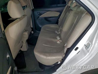 Zdjęcie 10 z 14 samochodu: 2008 TOYOTA YARIS VIN:JTDBT923X81291639 - miniatura