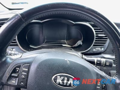 Zdjęcie 8 z 10 samochodu: 2012 KIA OPTIMA HYBRID VIN:KNAGM4ADXC5027576 - miniatura