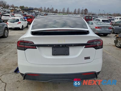 Zdjęcie 6 z 14 samochodu: 2024 TESLA MODEL X VIN:7SAXCBE62RF438633 - miniatura