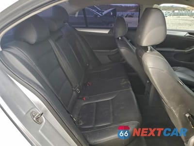 Zdjęcie 10 z 13 samochodu: 2013 VOLKSWAGEN JETTA SE VIN:3VWDP7AJ9DM281471 - miniatura