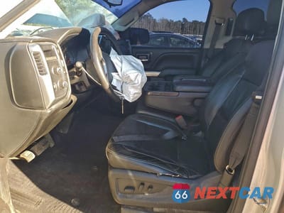 Zdjęcie 7 z 11 samochodu: 2018 CHEVROLET SILVERADO K1500 LT VIN:3GCUKREC1JG514620 - miniatura