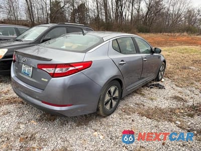 Czwarte zdjęcie samochodu z boku: 2012 KIA OPTIMA HYBRID VIN:KNAGM4ADXC5027576 - miniatura