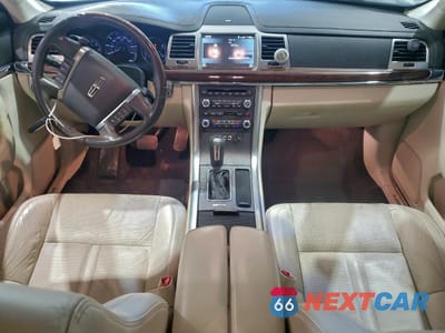Zdjęcie 8 z 14 samochodu: 2012 LINCOLN MKS VIN:1LNHL9DRXCG803512 - miniatura