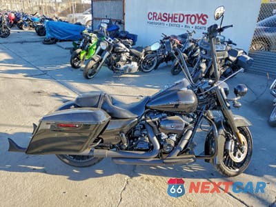 2018 HARLEY-DAVIDSON FLHRXS 1HD1KVC35JB605038 - główne zdjęcie licytacji z USA - miniatura