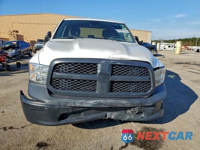 Piąte zdjęcie samochodu w środku: 2023 RAM 1500 CLASSIC TRADESMAN VIN:1C6RR6FG0PS551880 - miniatura