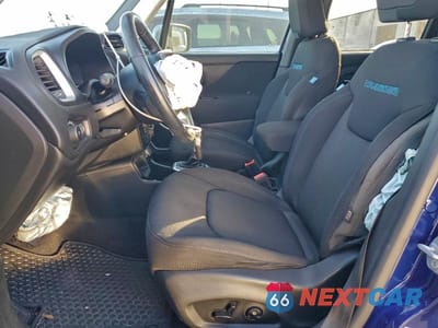 Zdjęcie 7 z 12 samochodu: 2021 JEEP RENEGADE LATITUDE VIN:ZACNJCBB7MPM43262 - miniatura