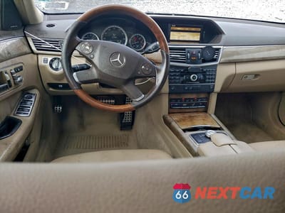 Zdjęcie 8 z 11 samochodu: 2011 MERCEDES-BENZ E350 VIN:WDDHF8HB3BA306599 - miniatura