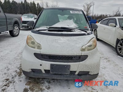 Piąte zdjęcie samochodu w środku: 2008 SMART FORTWO PURE VIN:WMEEJ31X08K181828 - miniatura