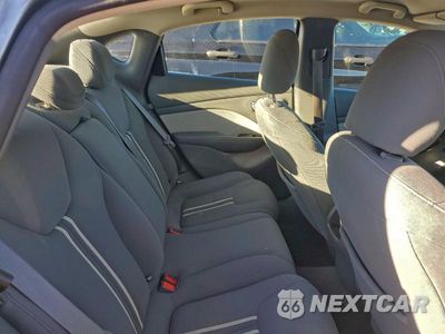 Zdjęcie 10 z 12 samochodu: 2013 DODGE DART SXT VIN:1C3CDFBA0DD150011 - miniatura