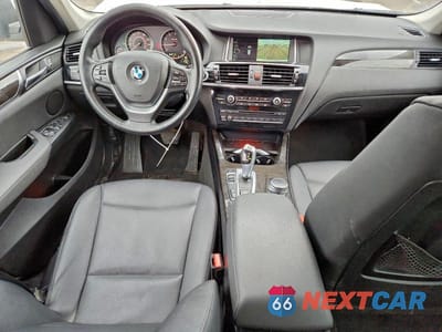 Zdjęcie 8 z 12 samochodu: 2017 BMW X3 XDRIVE28I VIN:5UXWX9C38H0T20368 - miniatura