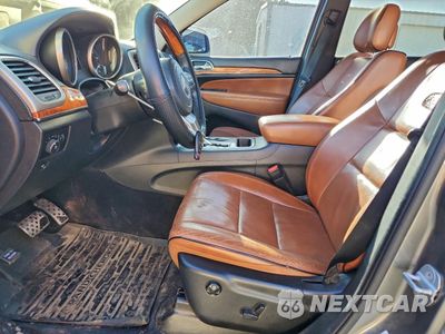 Zdjęcie 7 z 15 samochodu: 2013 JEEP GRAND CHEROKEE OVERLAND VIN:1C4RJECT4DC526062 - miniatura