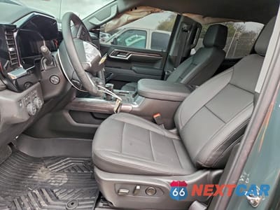 Zdjęcie 7 z 13 samochodu: 2026 CHEVROLET SILVERADO K1500 LTZ VIN:1GCUKGED4TZ178400 - miniatura