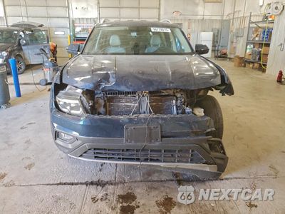 Piąte zdjęcie samochodu w środku: 2018 VOLKSWAGEN ATLAS SE VIN:1V2CR2CA8JC579045 - miniatura