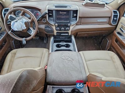 Zdjęcie 8 z 13 samochodu: 2022 RAM 2500 LARAMIE VIN:3C6UR5KL9NG400239 - miniatura