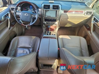 Zdjęcie 8 z 16 samochodu: 2018 LEXUS GX 460 VIN:JTJBM7FX5J5205356 - miniatura