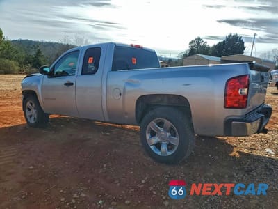 Drugie zdjęcie samochodu z przodu: 2011 CHEVROLET SILVERADO C1500 LT VIN:1GCRCSE08BZ219483 - miniatura