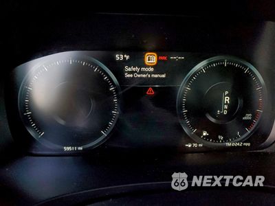 Zdjęcie 9 z 14 samochodu: 2017 VOLVO S90 T5 MOMENTUM VIN:YV1102AK2H1007113 - miniatura
