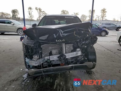 Piąte zdjęcie samochodu w środku: 2025 KIA SORENTO EX VIN:KNDRH4JG3S5300981 - miniatura