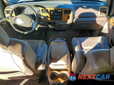Zdjęcie 8 z 15 samochodu: 2002 FORD EXCURSION XLT VIN:1FMNU41S72EA85891 - miniatura