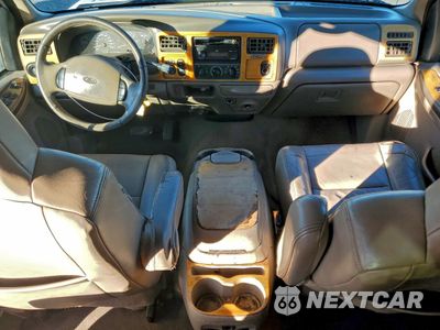 Zdjęcie 8 z 15 samochodu: 2002 FORD EXCURSION XLT VIN:1FMNU41S72EA85891 - miniatura