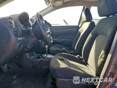 Zdjęcie 7 z 13 samochodu: 2018 NISSAN VERSA S VIN:3N1CN7APXJL826459 - miniatura