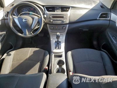 Zdjęcie 8 z 12 samochodu: 2014 NISSAN SENTRA S VIN:3N1AB7AP0EL692518 - miniatura