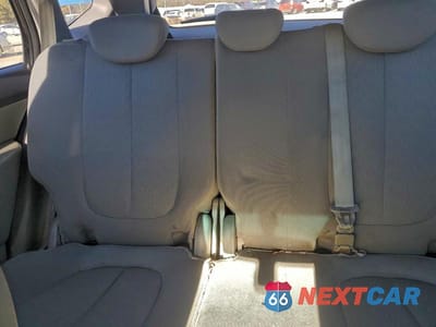Zdjęcie 10 z 12 samochodu: 2009 KIA RONDO BASE VIN:KNAFG528297224491 - miniatura