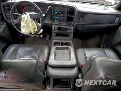 Zdjęcie 8 z 14 samochodu: 2005 CHEVROLET SILVERADO K1500 VIN:1GCEK19B45E207415 - miniatura