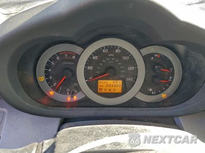 Zdjęcie 9 z 14 samochodu: 2006 TOYOTA RAV4 VIN:JTMZD33V466010041 - miniatura